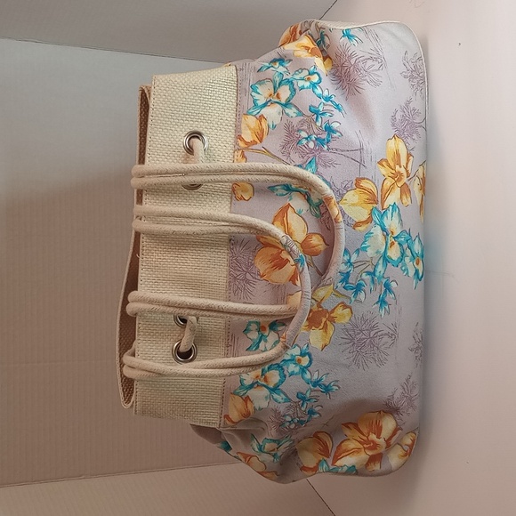 Caribbean Joe floral purple purse - Picture 2 of 7